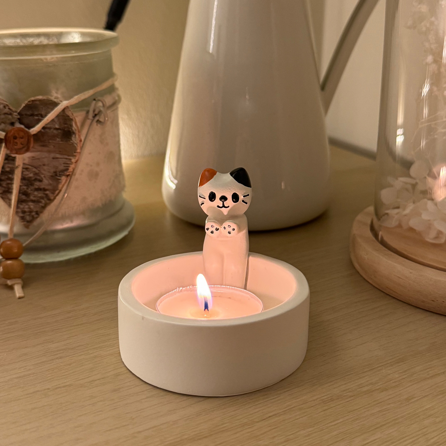 The Cute Cat Candle Holder