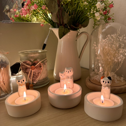 The Cute Cat Candle Holder